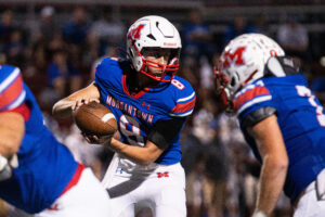 Playing multiple quarterbacks a theme for both MHS, UHS this season